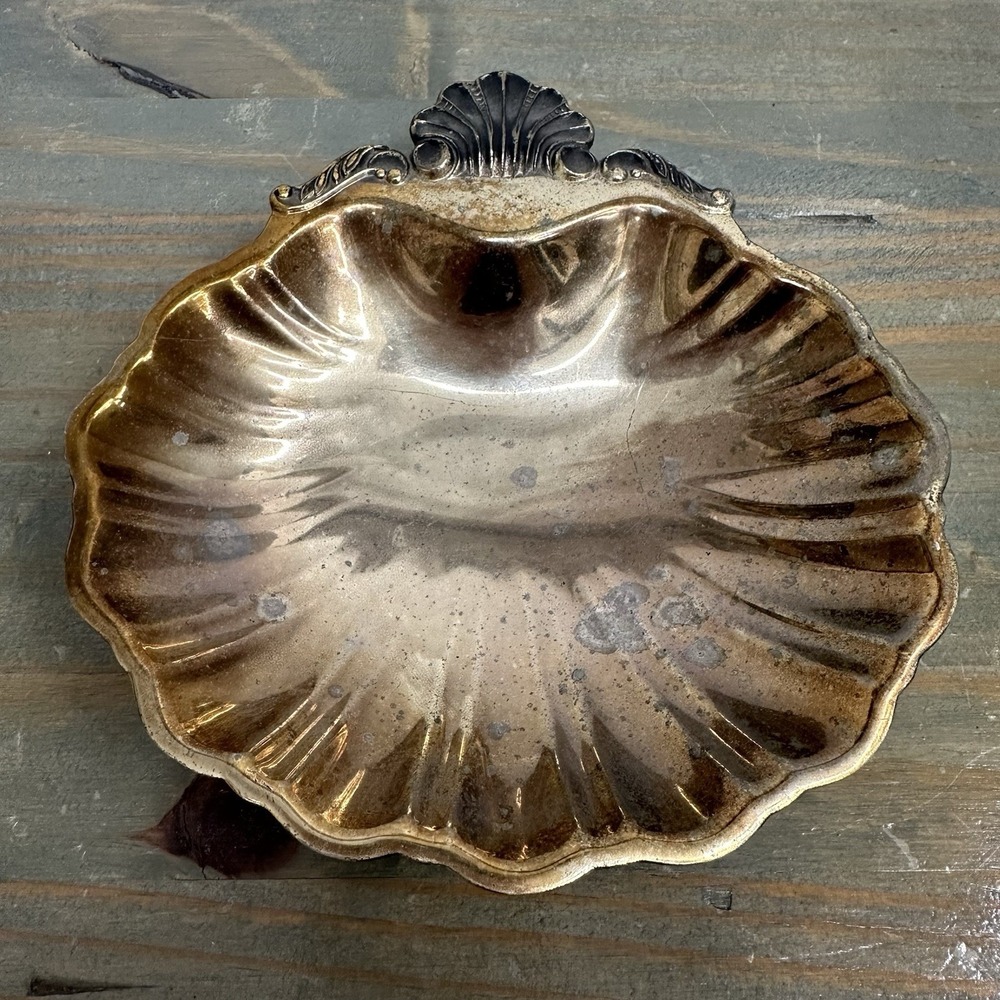 Vintage Silver Plated clam shell footed bowl serving dish Made In Japan 6" Beach